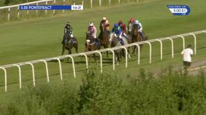 Video preview image for Pontefract 17:00 - Johnny Huckle Is Nearly 100 Celebration Handicap (Lady Amateur Riders) (5)