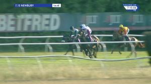 Video preview image for Newbury 19:15 - Thatcham Butchers Handicap (3)