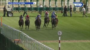 Video preview image for Haydock Park 14:55 - bet365.com Handicap (4)