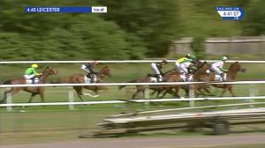 Video preview image for Leicester 16:40 - tap'nshower.com Nationwide Deliveries Handicap (5)