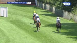 Video preview image for Stratford-on-Avon 14:40 - New Ldv V80 Van Handicap Chase (4)