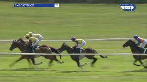 Video preview image for Catterick Bridge 15:40 - Racing Welfare Claiming Stakes (6)