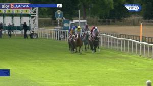 Video preview image for York 14:05 - Sky Bet Britain's Most Popular Online Bookmaker Handicap (2)