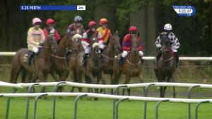 Video preview image for Perth 17:25 - Golf Perthshire Intermediate Open National Hunt Flat (4)