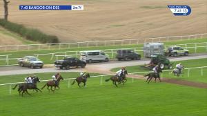 Video preview image for Bangor-On-Dee 19:40 - Sportingbet Handicap Hurdle (4)