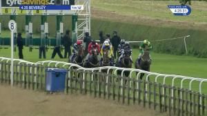 Video preview image for Beverley 16:25 - Debbie Wilson Birthday Handicap (4)