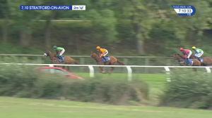 Video preview image for Stratford-on-Avon 19:10 - Bet At ruk.com Handicap Hurdle (4)