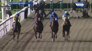 Video preview image for Kempton Park 20:25 - 32Red Handicap (Qualifier) (4)