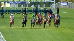 Video preview image for Hamilton Park 19:30 - Ladbrokes Bet £5 Get £20 Free Handicap (5)