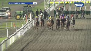 Video preview image for Kempton Park 20:45 - 100% Profit Boost At 32redsport.com Handicap (Qualifier) (5)