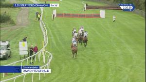 Video preview image for Stratford-on-Avon 14:20 - City Sign & Graphics Novices' Hurdle (3)