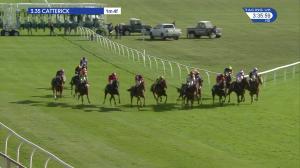Video preview image for Catterick Bridge 15:35 - 2018 Catterick Twelve Furlong Series Handicap (6) (Div 2)