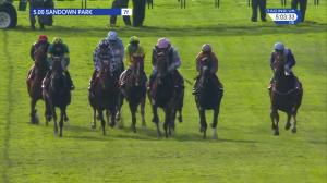 Video preview image for Sandown Park 17:00 - global.csair.com Fillies' Handicap (4)