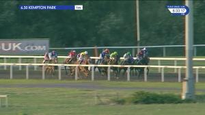 Video preview image for Kempton Park 18:30 - Bet At racinguk.com Nursery Handicap (6)