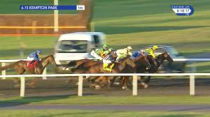 Video preview image for Kempton Park 18:15 - 100% Profit Boost At 32redsport.com Novice Stakes (5) (Div 1)