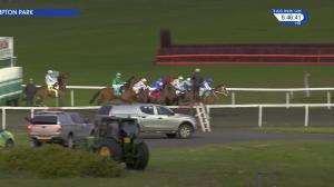 Video preview image for Kempton Park 18:45 - 32Red Casino EBF Novice Stakes (4) (Div 1)