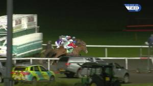 Video preview image for Kempton Park 19:45 - 32Red Handicap (3)