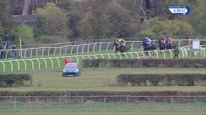 Video preview image for Stratford-on-Avon 16:55 - Racing UK Extra On racinguk.com Handicap Chase (4)