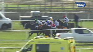 Video preview image for Catterick Bridge 14:35 - Bet At racinguk.com Nursery Handicap (3)