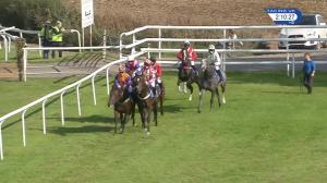 Video preview image for Ludlow 14:10 - U.K. Forest Products Association Juvenile Maiden Hurdle (4)
