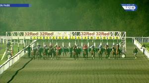 Video preview image for Kempton Park 19:10 - 32Red Casino Handicap (4)