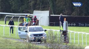 Video preview image for Exeter 16:50 - Bet At racinguk.com "Junior" Standard Open National Hunt Flat (5)