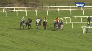 Video preview image for Cheltenham 14:35 - squareintheair.com Novices' Chase (2)
