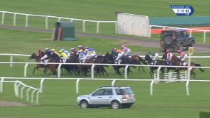 Video preview image for Cheltenham 15:10 - Brandon Hill Capital Handicap Hurdle (3)