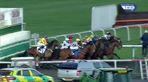 Video preview image for Kempton Park 17:45 - 100% Profit Boost At 32redsport.com Handicap (5) (Div 1)