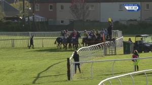 Video preview image for Kelso 15:35 - Harper Gow Memorial Handicap Hurdle (Qualifier) (4)