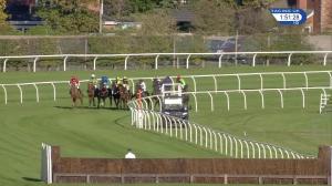 Video preview image for Aintree 13:50 - Rewards4racing Veterans' Handicap Chase (Leg 7) (2)