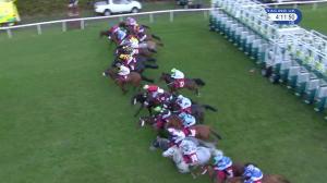 Video preview image for Redcar 16:05 - racinguk.com/freetrial Handicap (6)