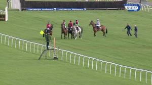 Video preview image for Newbury 12:40 - Fuller's Conditional Jockeys' Handicap Hurdle (3)