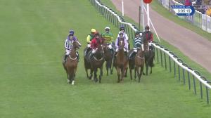 Video preview image for Warwick 15:05 - Smarkets Handicap Chase (4)