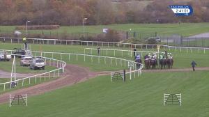 Video preview image for Aintree 14:40 - Rewards4racing Handicap Chase (2)