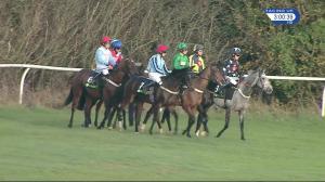 Video preview image for Wincanton 15:00 - Unibet Elite Hurdle (Grade 2) (1)