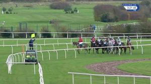 Video preview image for Aintree 15:20 - Racing UK Handicap Chase (3)