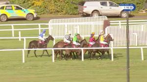 Video preview image for Sandown Park 13:15 - Best Odds Guaranteed At 188Bet Novices' Limited Handicap Chase (3)
