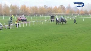 Video preview image for Taunton 13:30 - Arthur & Peggy White Memorial Handicap Chase (3)