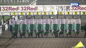 Video preview image for Kempton Park 20:00 - 32Red On The App Store Handicap (6) (Div 2)