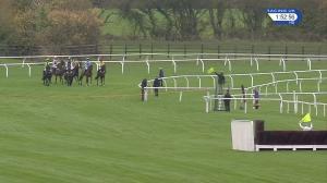 Video preview image for Cheltenham 13:50 - BetVictor Handicap Chase (2)