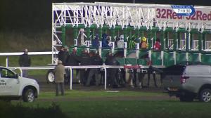 Video preview image for Kempton Park 19:10 - 32Red Handicap (2)