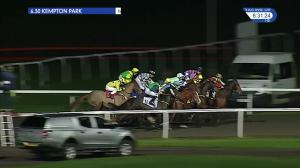 Video preview image for Kempton Park 18:30 - 100% Profit Boost At 32redsport.com Handicap (5)