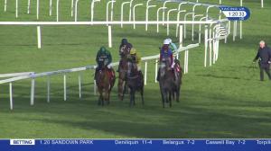 Video preview image for Sandown Park 13:20 - Simon Jennings Memorial Introductory Juvenile Hurdle (2)