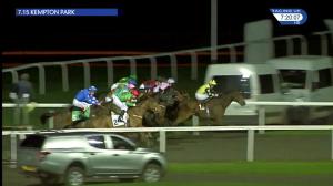Video preview image for Kempton Park 19:15 - 100% Profit Boost At 32redsport.com Maiden Stakes (5)
