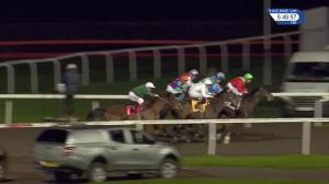 Video preview image for Kempton Park 17:45 - 100% Profit Boost At 32redsport.com Novice Stakes (5)