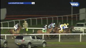 Video preview image for Kempton Park 18:45 - 32red.com Handicap (3)