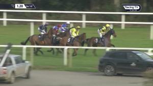 Video preview image for Ascot 13:20 - Bet With Ascot Novices' Limited Handicap Chase (3)