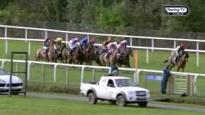 Video preview image for Ascot 12:45 - eventmasters.co.uk Maiden Hurdle (3)