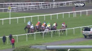 Video preview image for Kempton Park 15:05 - 32Red King George VI Chase (Grade 1) (1)